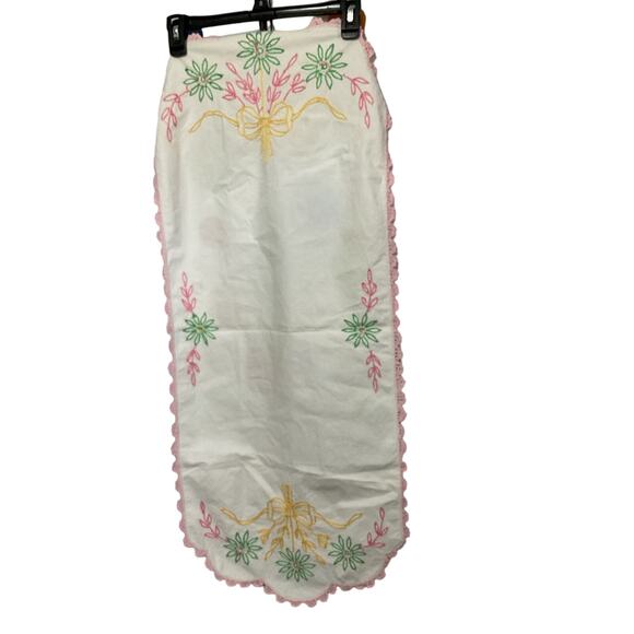 Vintage Table Cover Scarf Runner Embroidered 16” x 41” - Picture 4 of 12